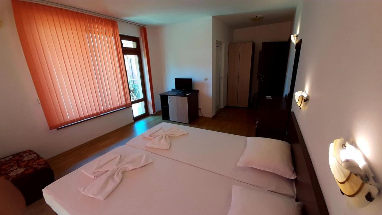 Adri Guest House Nesebar Exteriér fotografie