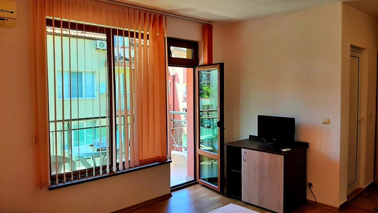 Adri Guest House Nesebar Exteriér fotografie