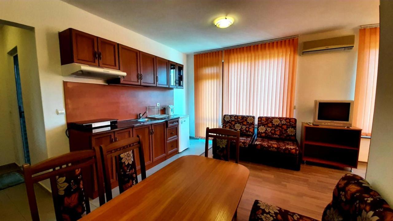 Adri Guest House Nesebar Exteriér fotografie